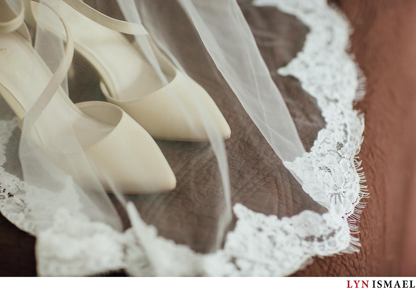 Bride's shoes and veil