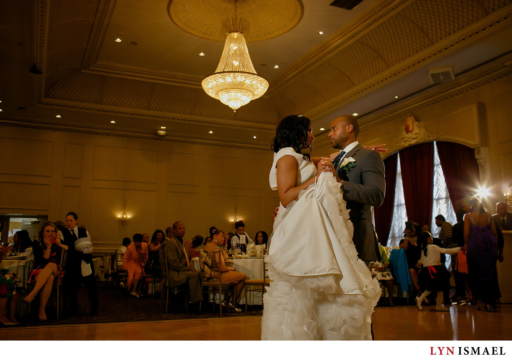 the first dance at a wedding at Chateau Le Jardin