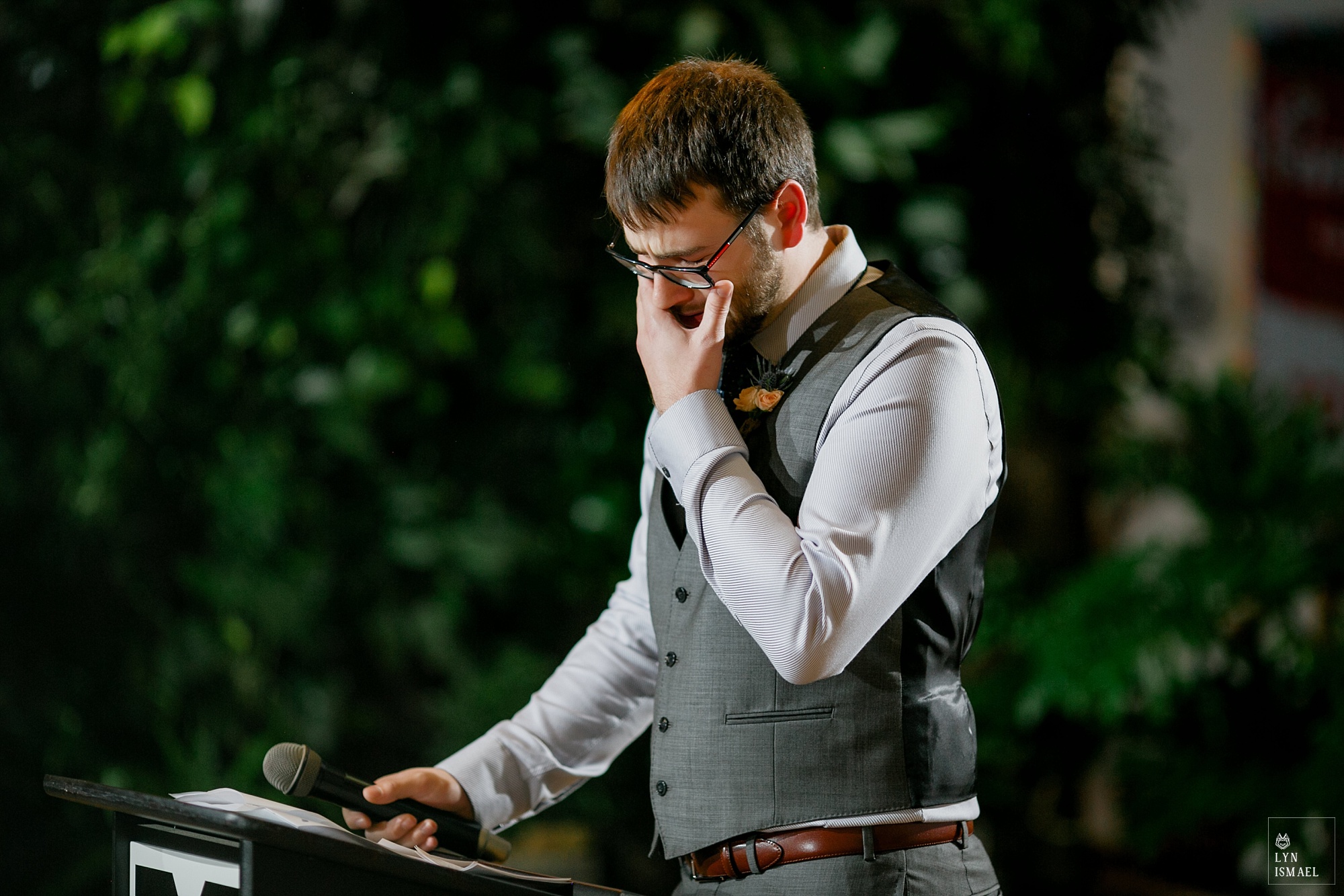 Best man becomes emotional deliver his speech